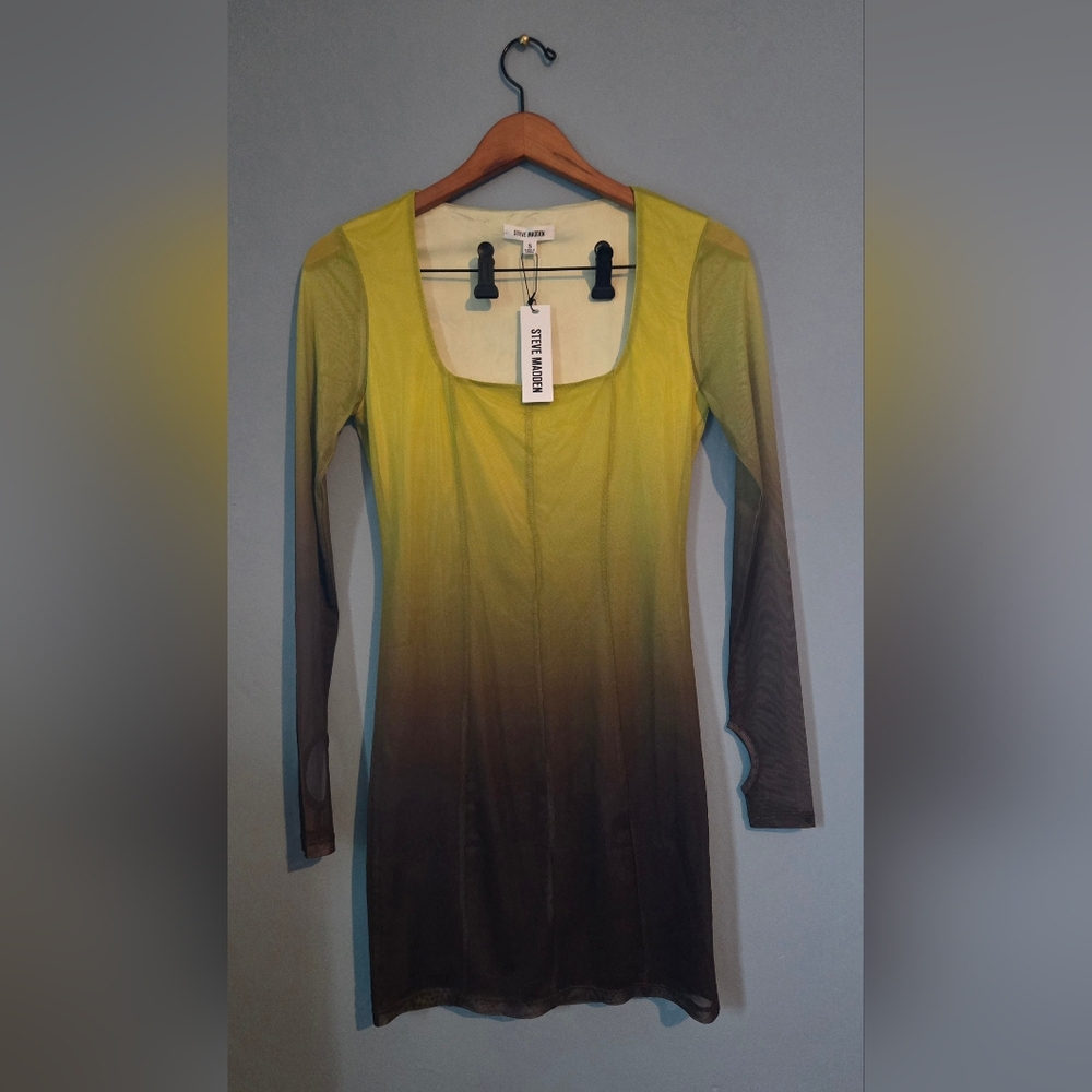 Steve Madden multicolored long sleeve fitted tunic with square neck